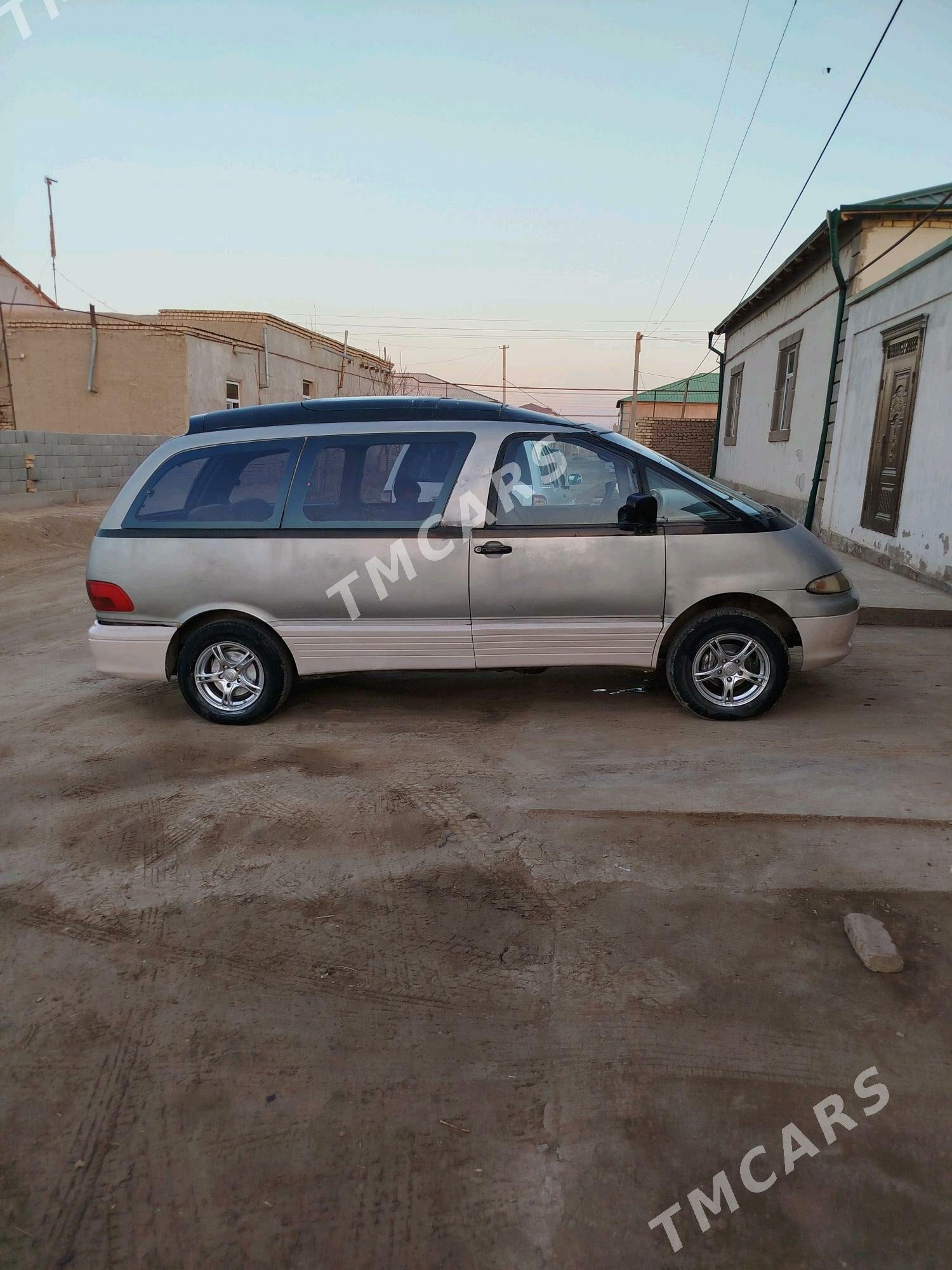 Toyota Previa 1994 - 35 000 TMT - Daşoguz - img 5