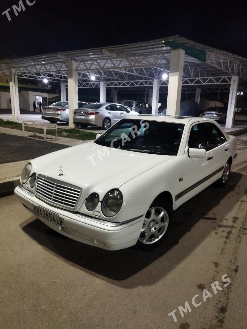 Mercedes-Benz C320 1999 - 100 000 TMT - Türkmenabat - img 2