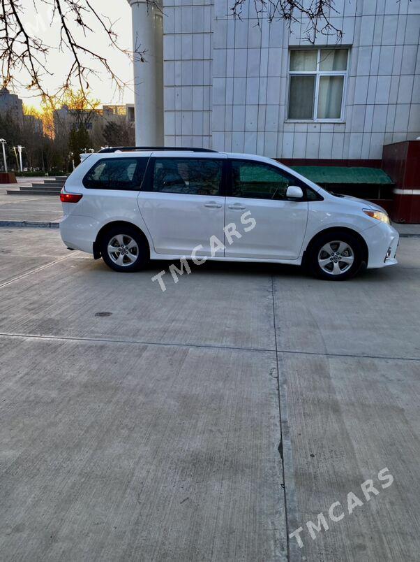 Toyota Sienna 2019 - 375 000 TMT - 15-й этап - img 8