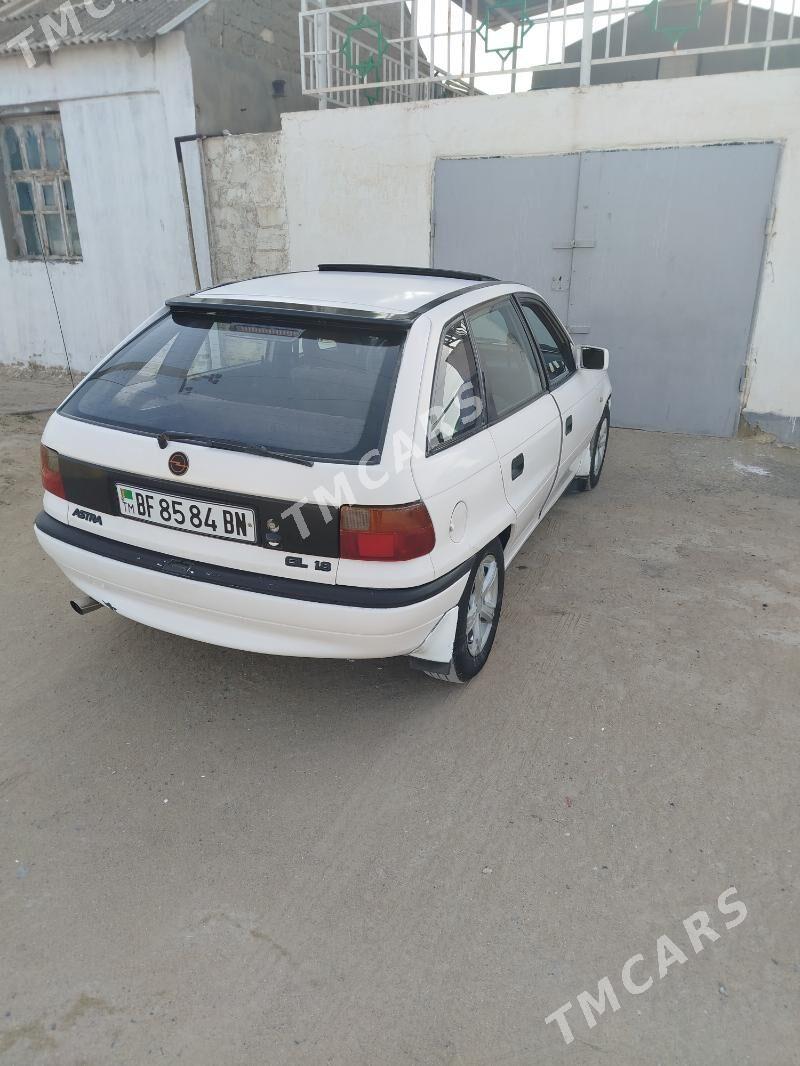 Opel Astra 1993 - 25 000 TMT - Türkmenbaşy - img 6