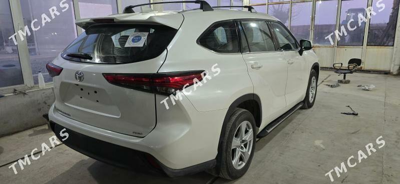 Toyota Highlander 2021 - 550 000 TMT - Туркменабат - img 5