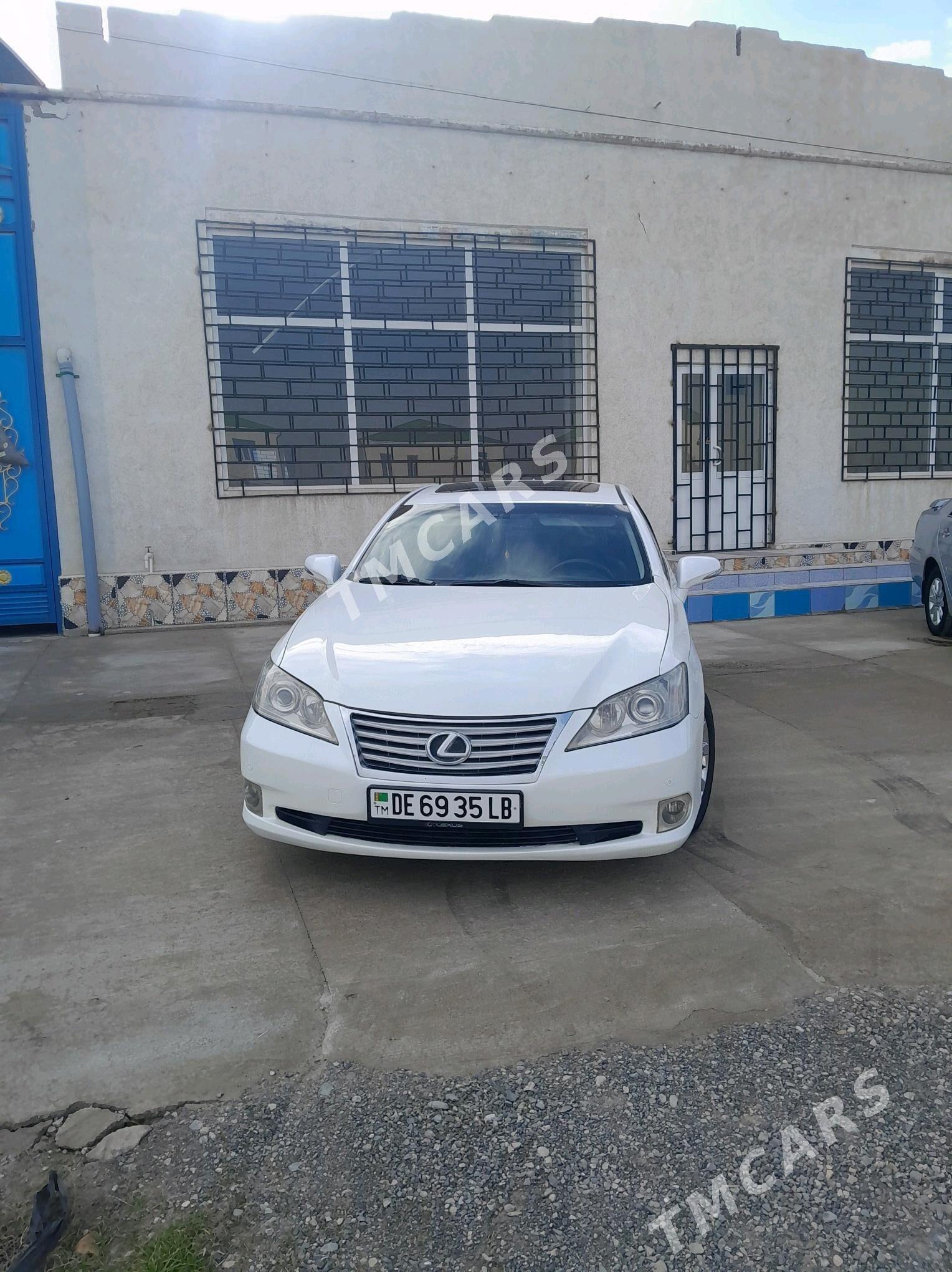 Lexus ES 350 2011 - 190 000 TMT - Халач - img 5