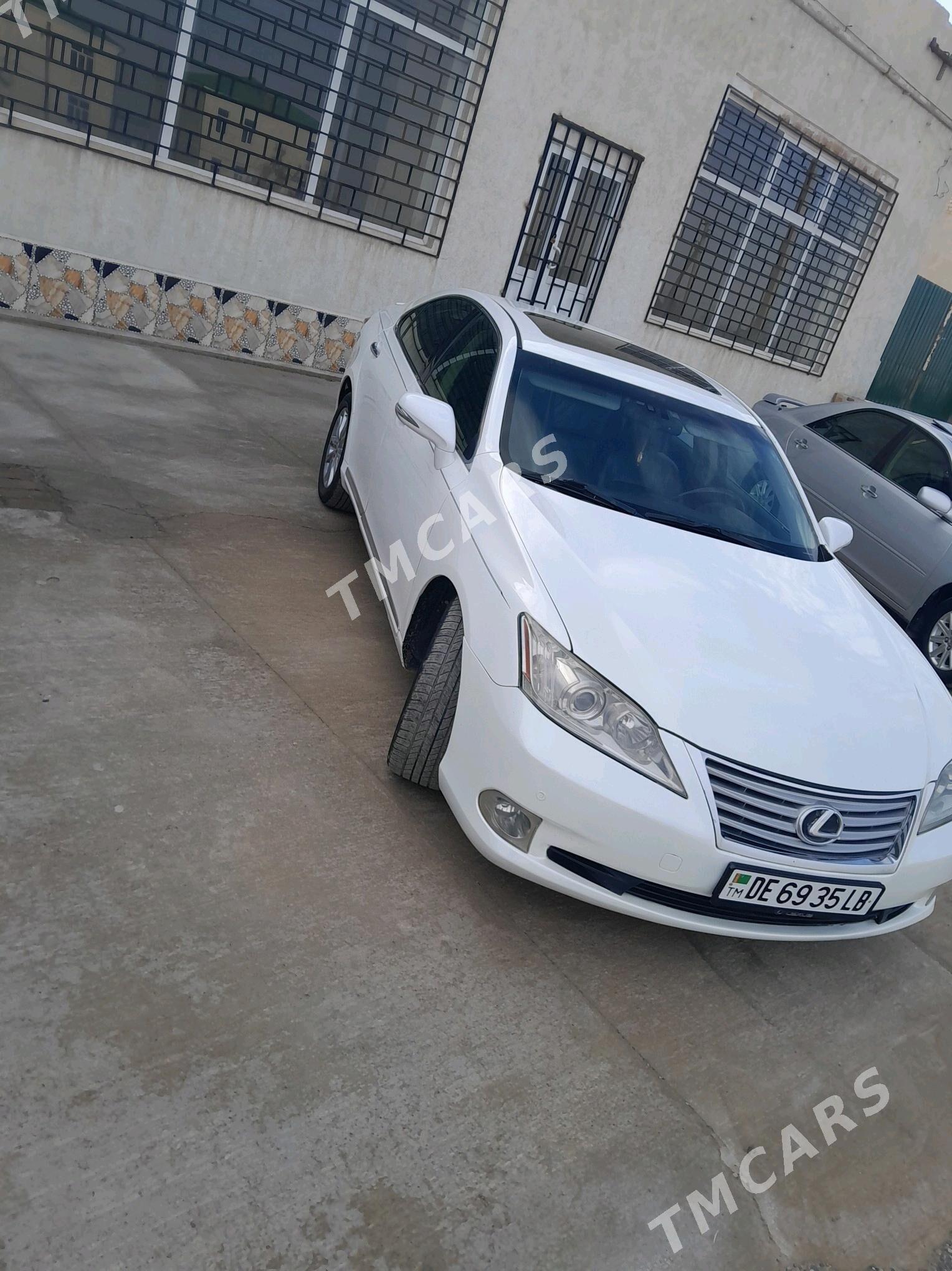 Lexus ES 350 2011 - 190 000 TMT - Халач - img 6