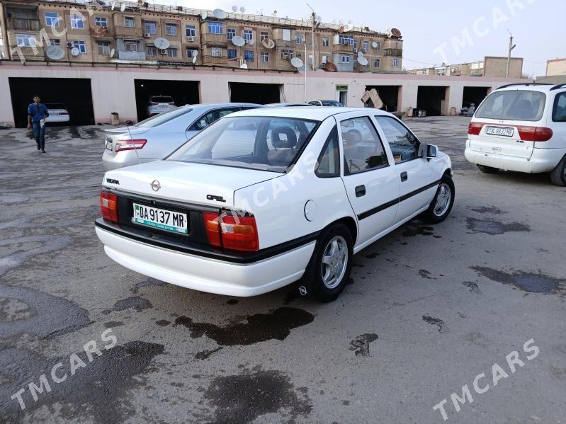 Opel Vectra 1991 - 50 000 TMT - Mary - img 2