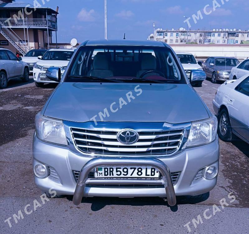 Toyota Hilux 2012 - 320 000 TMT - Туркменабат - img 3