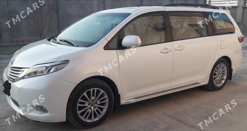 Toyota Sienna 2010 - 300 000 TMT - Ашхабад - img 3