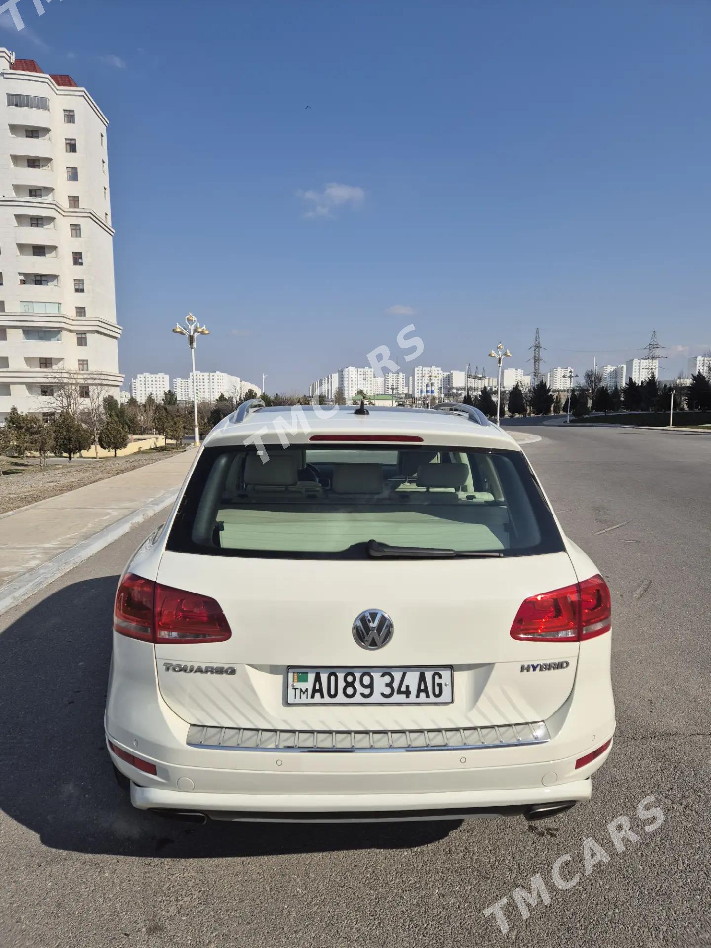 Volkswagen Touareg 2012 - 560 000 TMT - Aşgabat - img 3