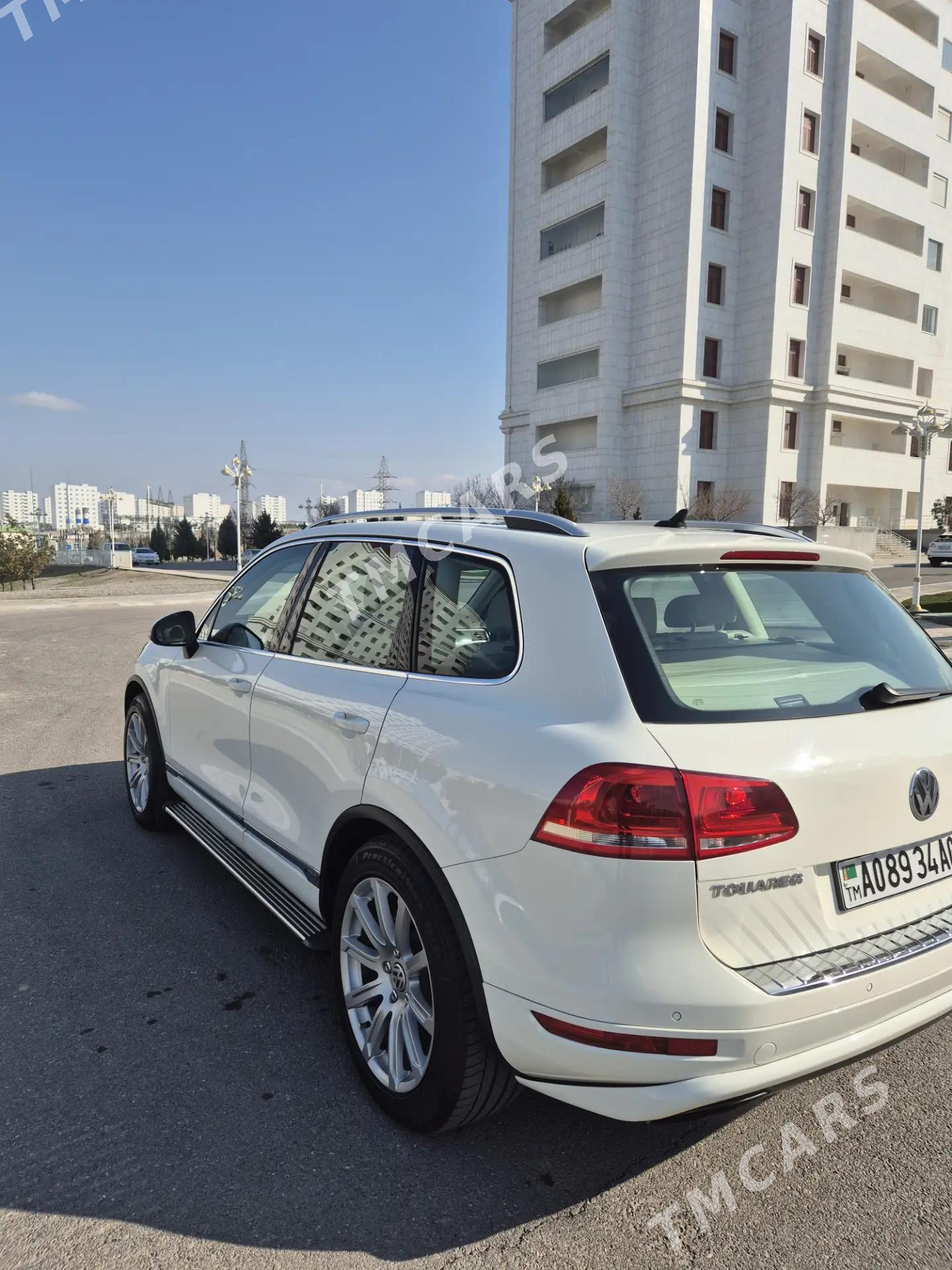 Volkswagen Touareg 2012 - 560 000 TMT - Aşgabat - img 5