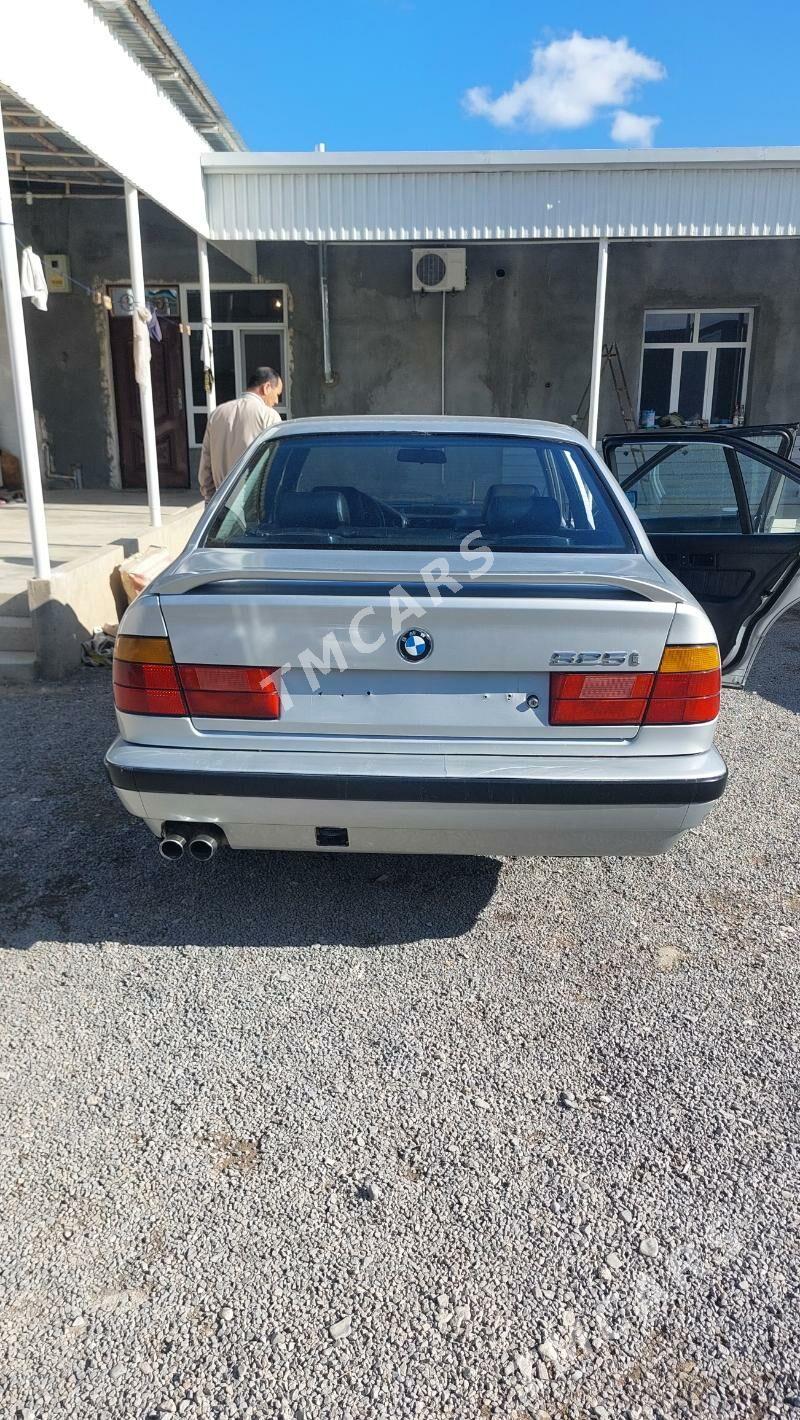 BMW 525 1995 - 55 000 TMT - Gyzylarbat - img 2