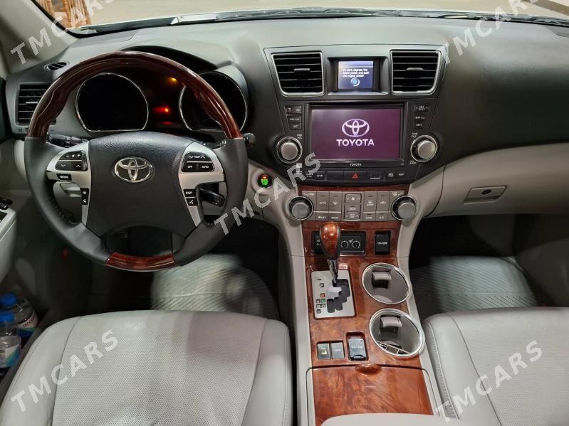 Toyota Highlander 2011 - 360 000 TMT - Туркменабат - img 4