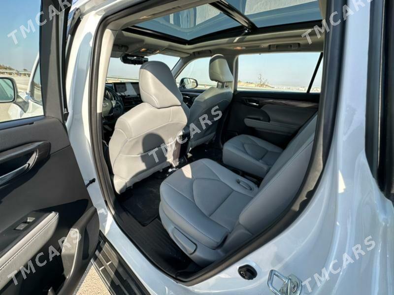 Toyota Highlander 2022 - 584 000 TMT - Ашхабад - img 7