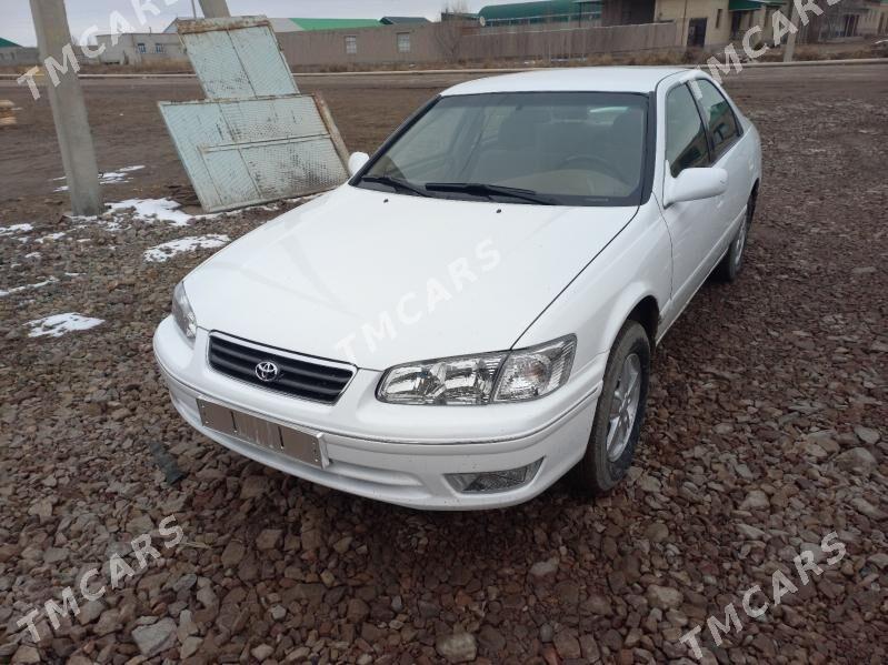 Toyota Camry 2000 - 130 000 TMT - Кёнеургенч - img 2