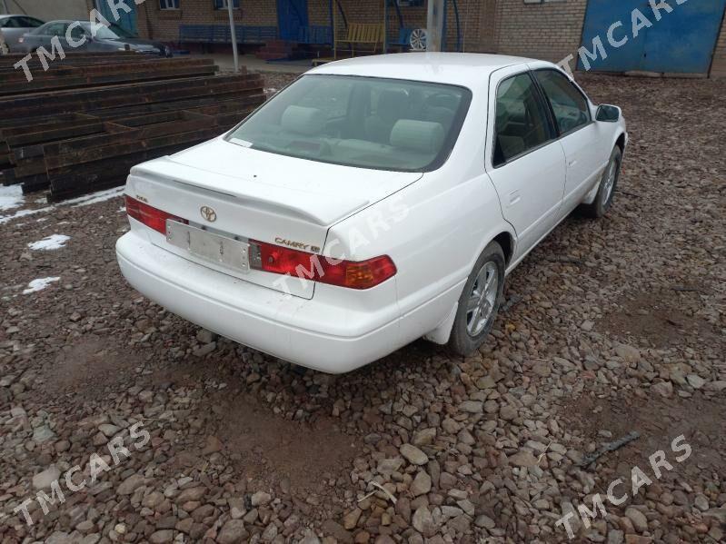 Toyota Camry 2000 - 130 000 TMT - Кёнеургенч - img 4