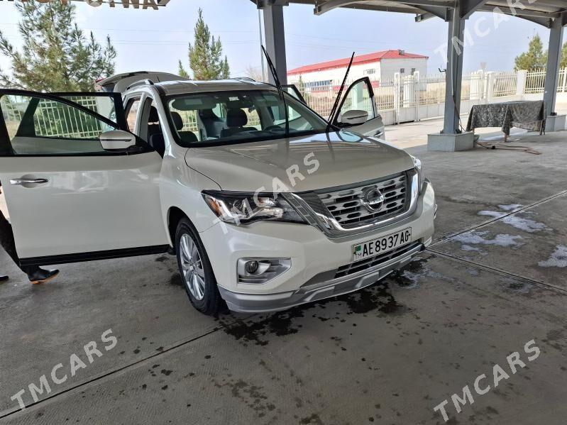 Nissan Pathfinder 2018 - 250 000 TMT - Aşgabat - img 3