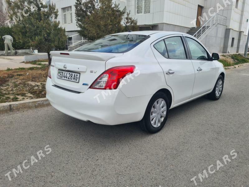 Nissan Versa 2012 - 96 000 TMT - Ашхабад - img 5