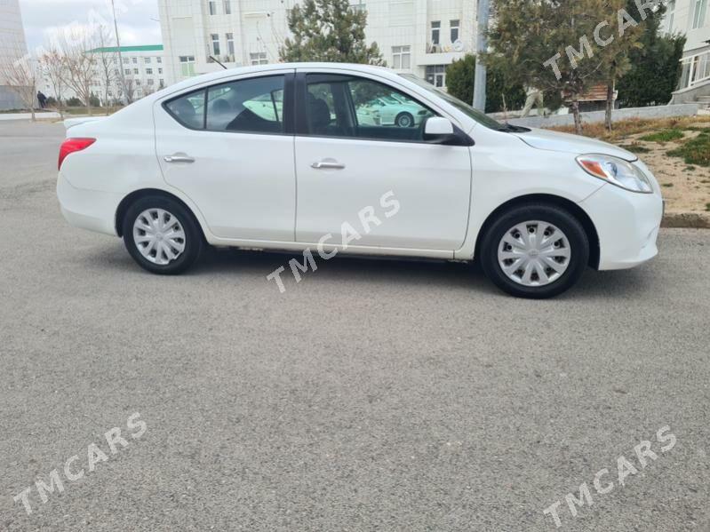 Nissan Versa 2012 - 96 000 TMT - Ашхабад - img 4