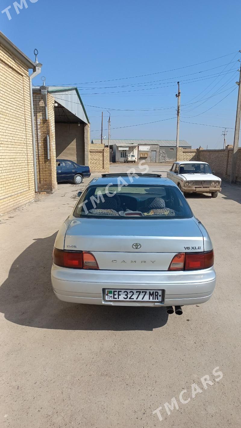 Toyota Camry 1995 - 90 000 TMT - Мургап - img 2