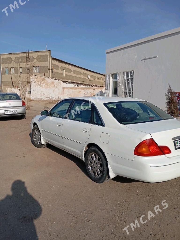 Toyota Avalon 2001 - 140 000 TMT - Boldumsaz - img 3