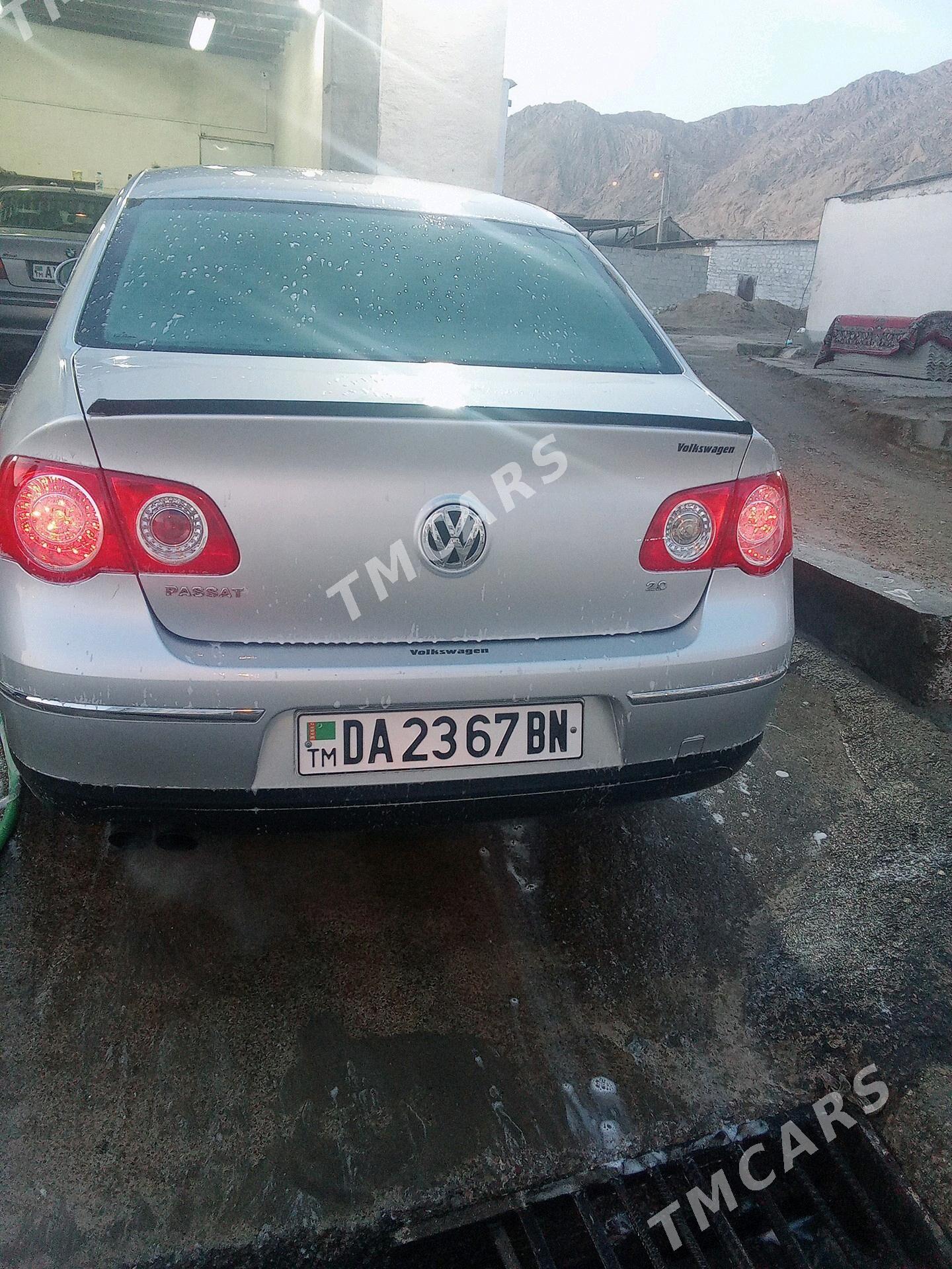 Volkswagen Passat 2009 - 130 000 TMT - Türkmenbaşy - img 1
