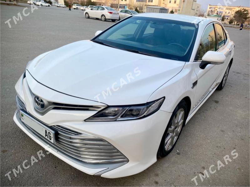 Toyota Camry 2018 - 234 000 TMT - Aşgabat - img 3