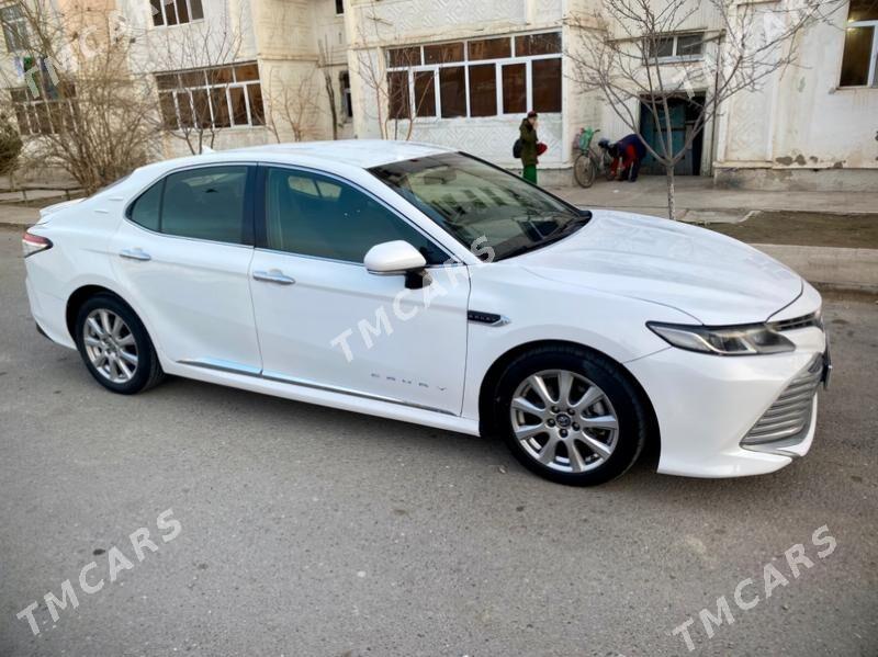 Toyota Camry 2018 - 234 000 TMT - Aşgabat - img 6