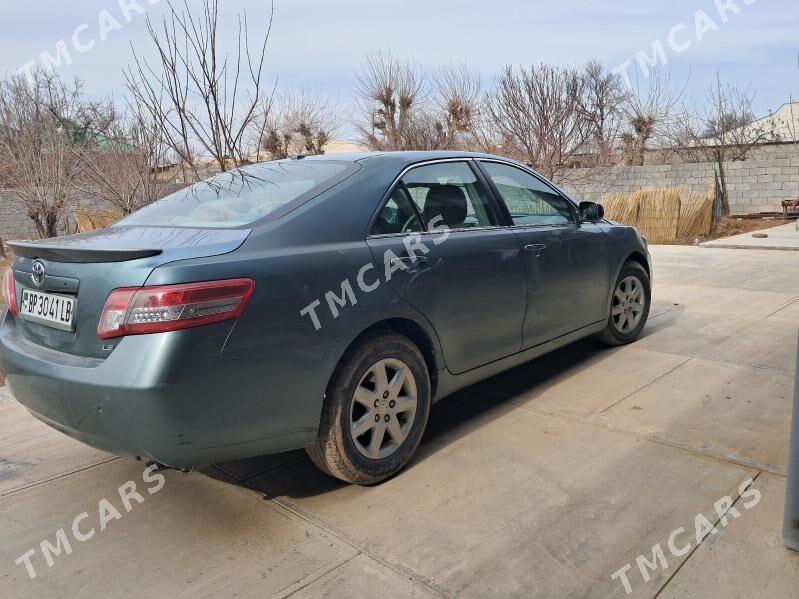 Toyota Camry 2010 - 145 000 TMT - Койтендаг - img 2