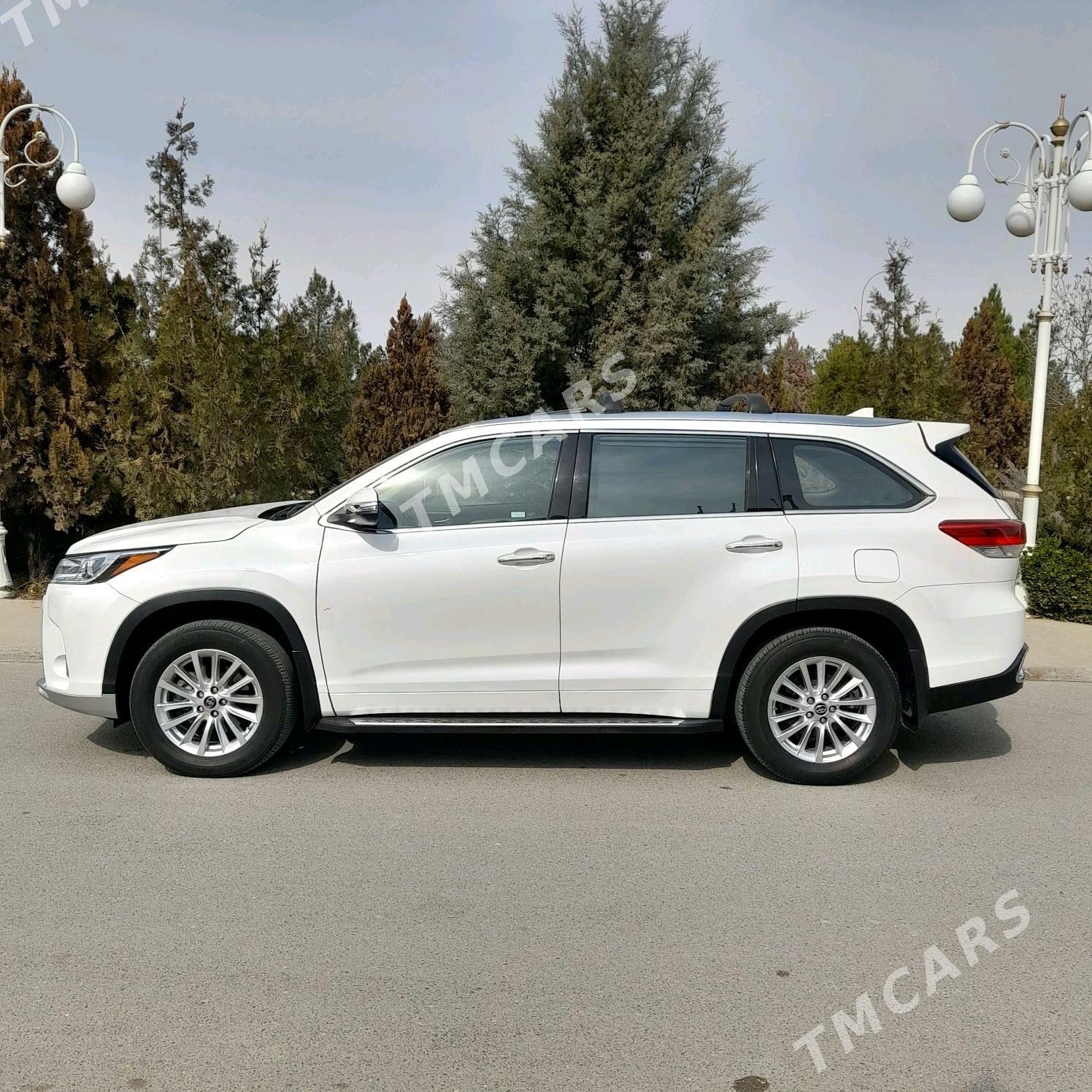 Toyota Highlander 2018 - 390 000 TMT - Gökdepe - img 7