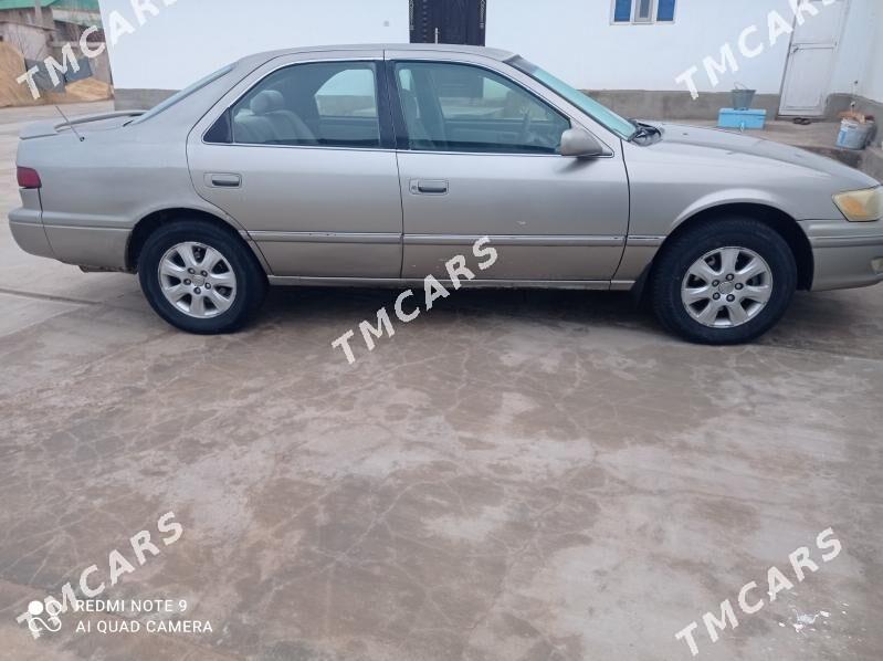 Toyota Camry 1998 - 110 000 TMT - етр. Туркменбаши - img 3