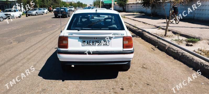 Opel Vectra 1991 - 28 000 TMT - Gubadag - img 4