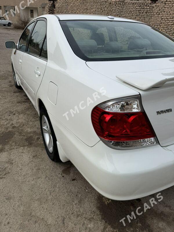 Toyota Camry 2004 - 137 000 TMT - Акдепе - img 7