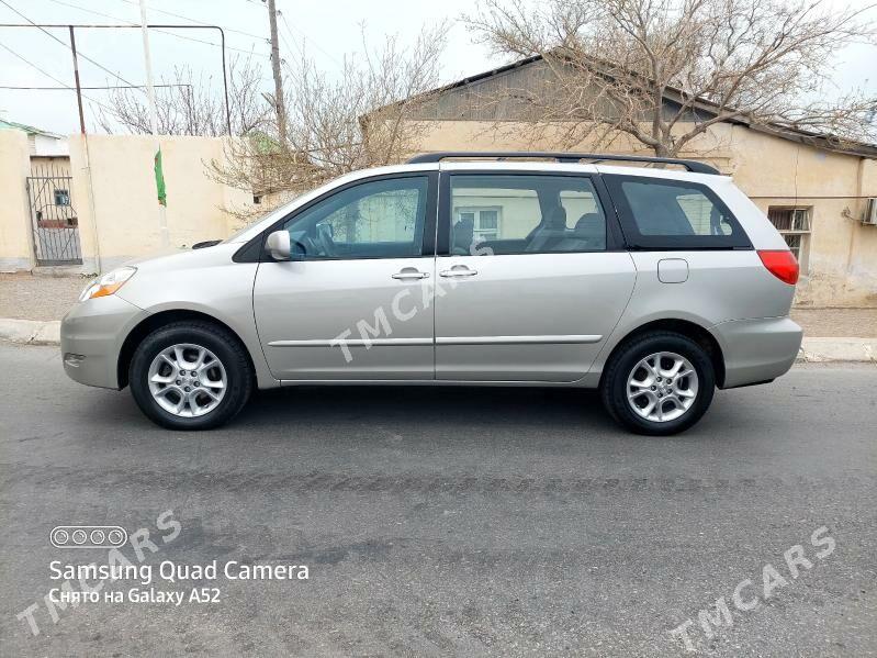 Toyota Sienna 2005 - 230 000 TMT - Ашхабад - img 3