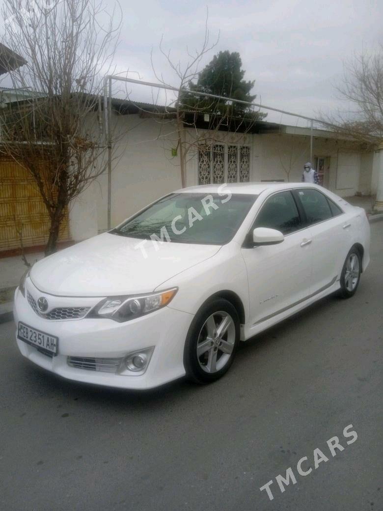 Toyota Camry 2012 - 250 000 TMT - Тязе заман - img 5