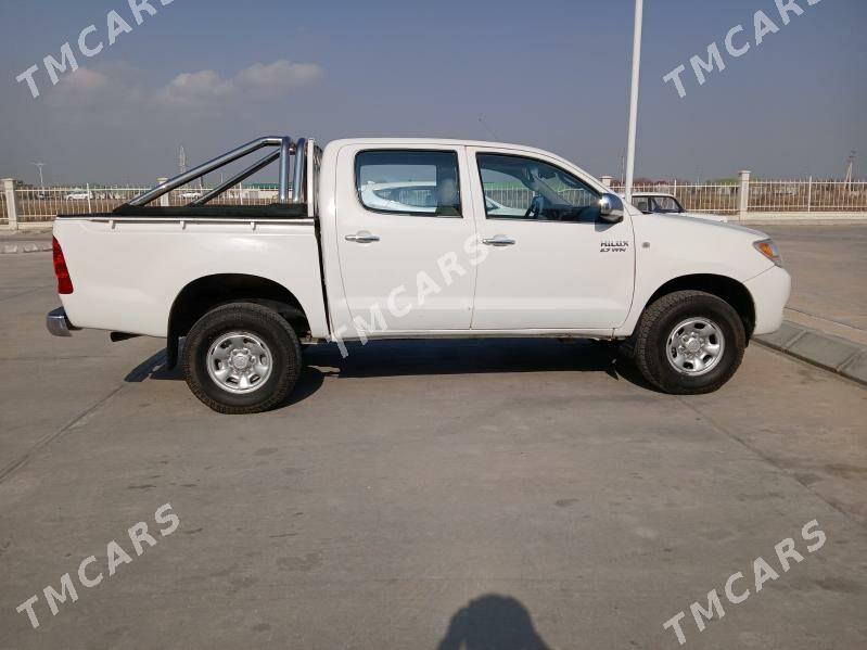 Toyota Hilux 2006 - 220 000 TMT - Туркменабат - img 3