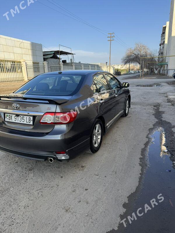 Toyota Corolla 2012 - 148 000 TMT - Туркменабат - img 4