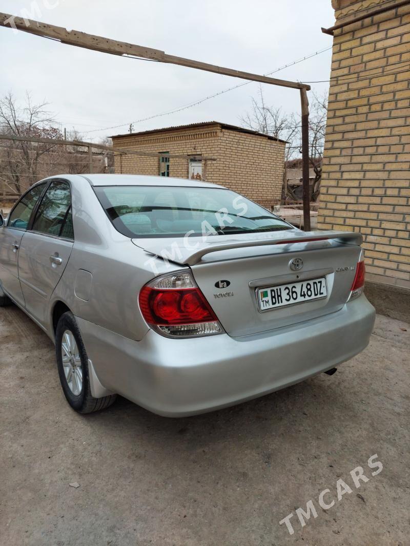 Toyota Camry 2004 - 150 000 TMT - Гурбансолтан Едже - img 2