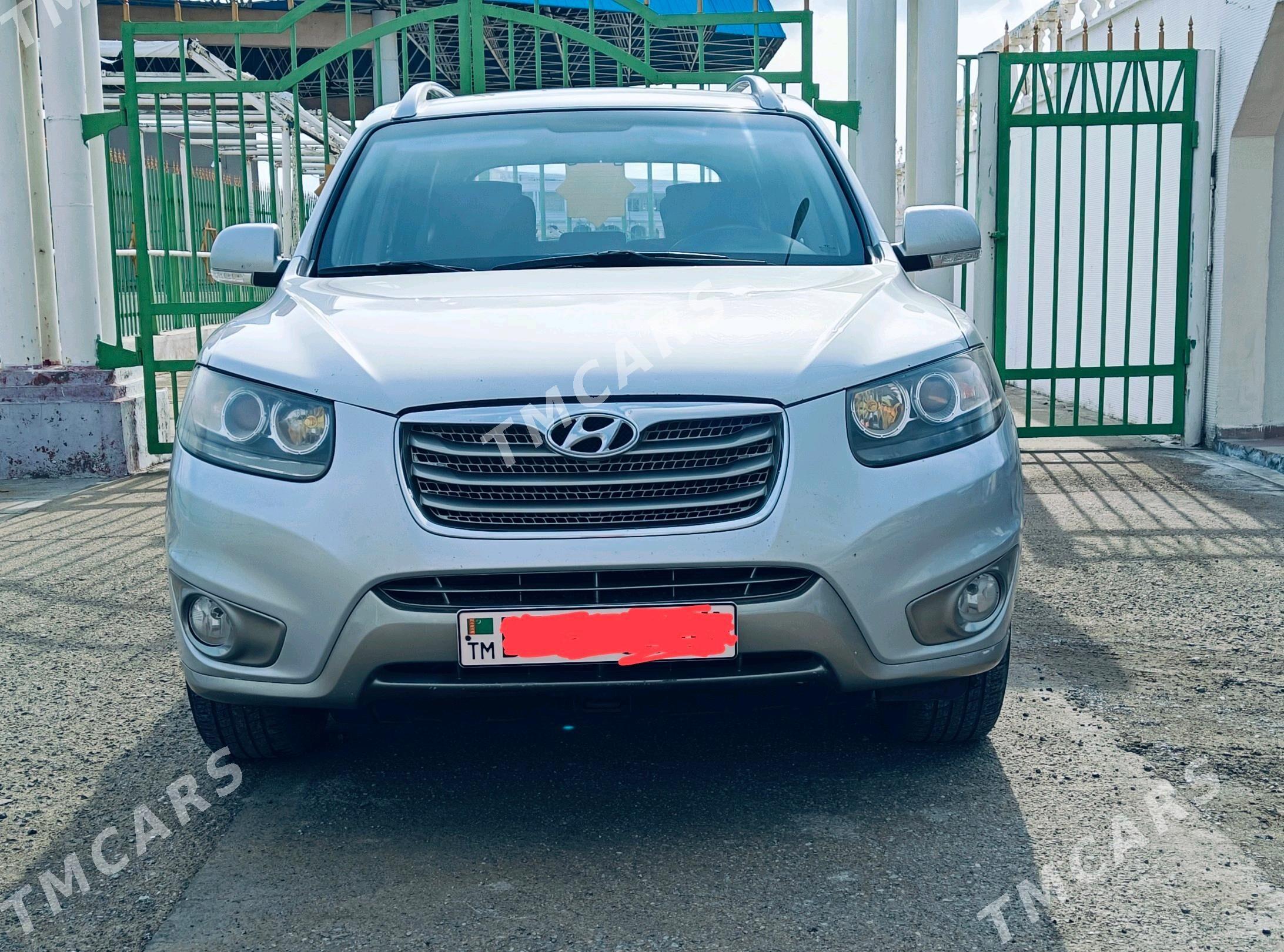 Hyundai Santa Fe 2010 - 165 000 TMT - Türkmenbaşy - img 3