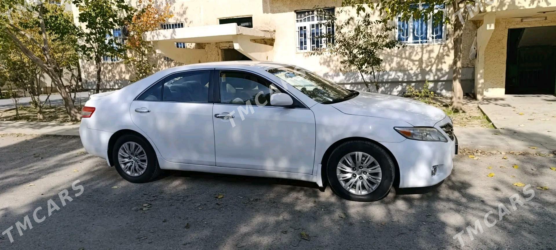 Toyota Camry 2010 - 150 000 TMT - Бузмеин - img 5