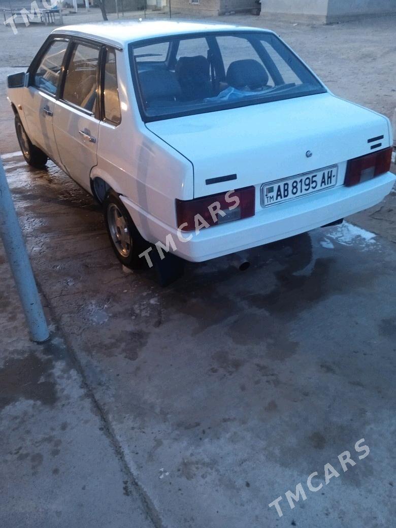 Lada 21099 2000 - 35 000 TMT - Änew - img 3