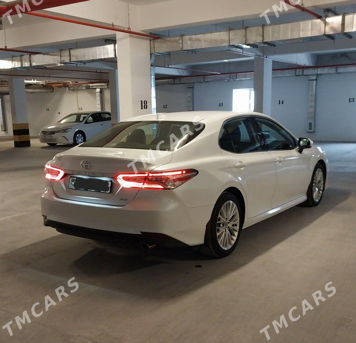 Toyota Camry 2020 - 365 000 TMT - Ашхабад - img 4