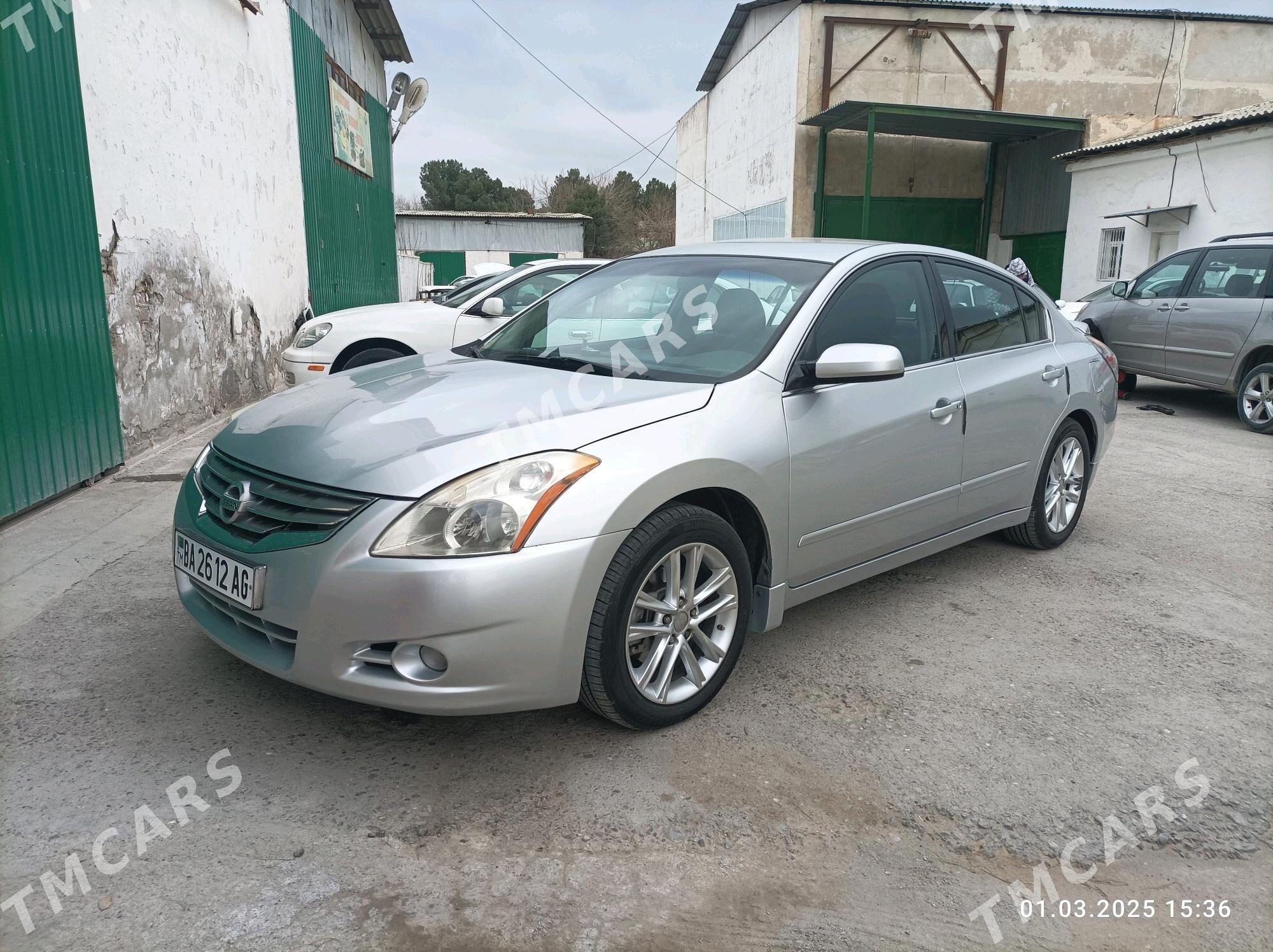 Nissan Altima 2009 - 140 000 TMT - Parahat 7 - img 4