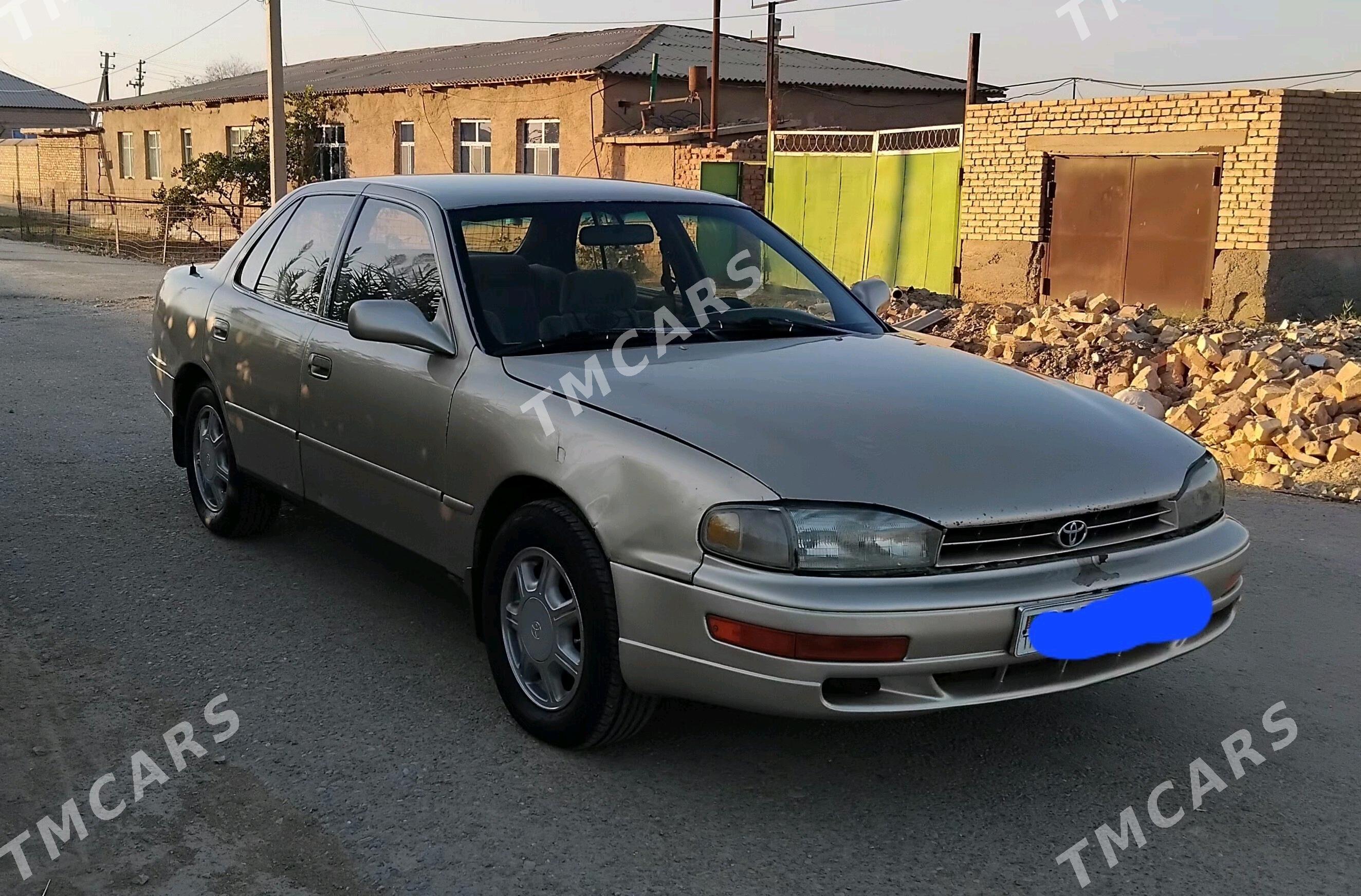 Toyota Camry 1993 - 75 000 TMT - Babadaýhan - img 3