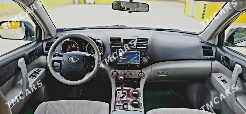 Toyota Highlander 2010 - 260 000 TMT - Ашхабад - img 9