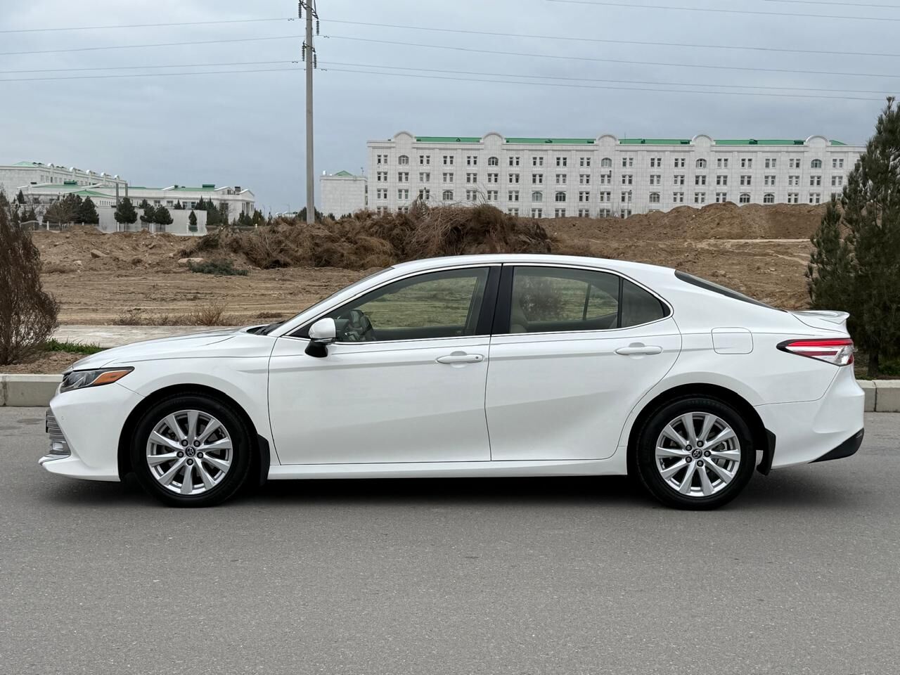 Toyota Camry 2018 - 299 000 TMT - Ашхабад - img 5