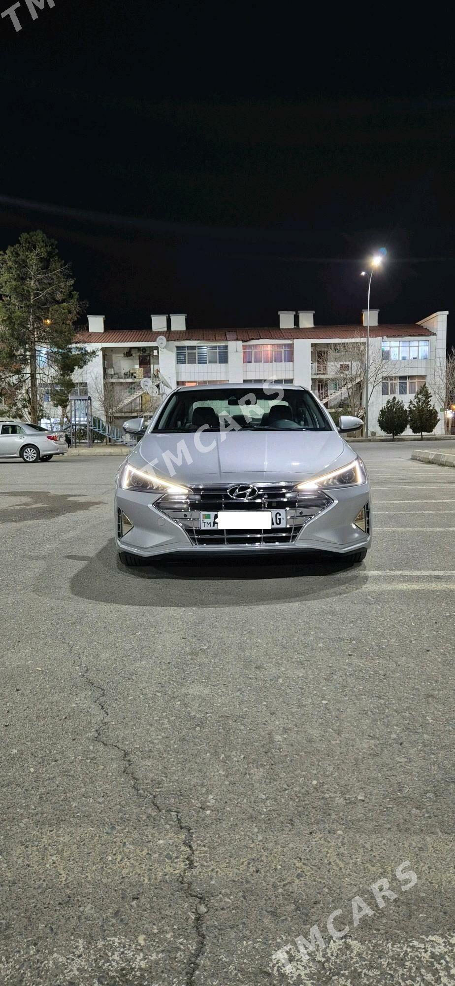 Hyundai Elantra 2018 - 230 000 TMT - Ашхабад - img 2