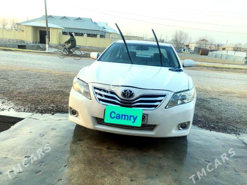 Toyota Camry 2010 - 125 000 TMT - Мары - img 2