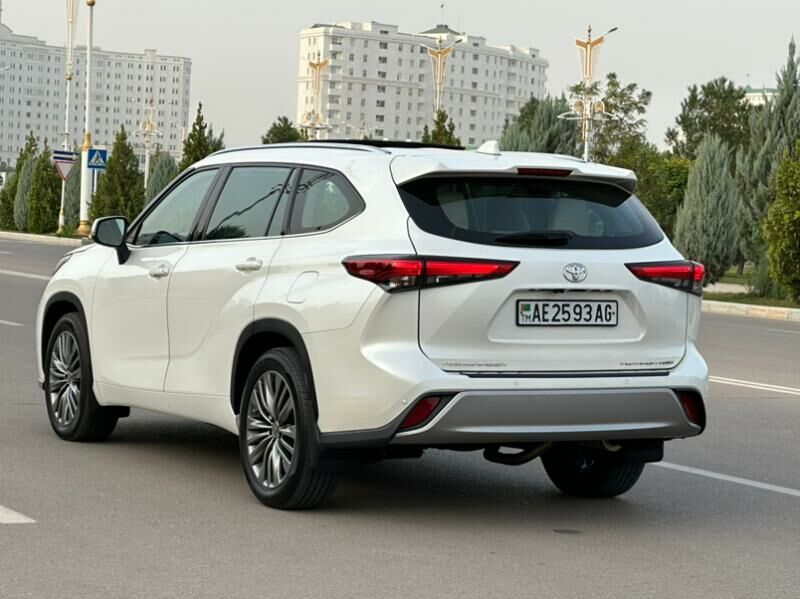 Toyota Highlander 2021 - 905 000 TMT - Ашхабад - img 5