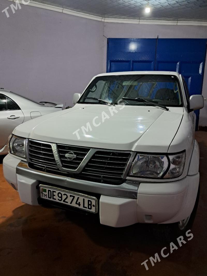 Nissan Patrol 2001 - 150 000 TMT - Дянев - img 3