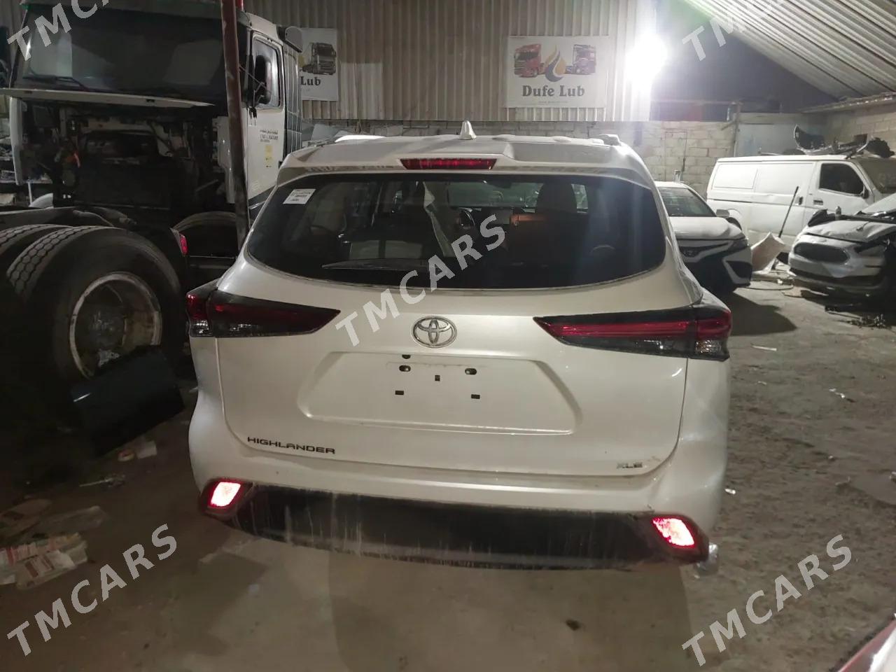 Toyota Highlander 2022 - 510 000 TMT - Мары - img 2