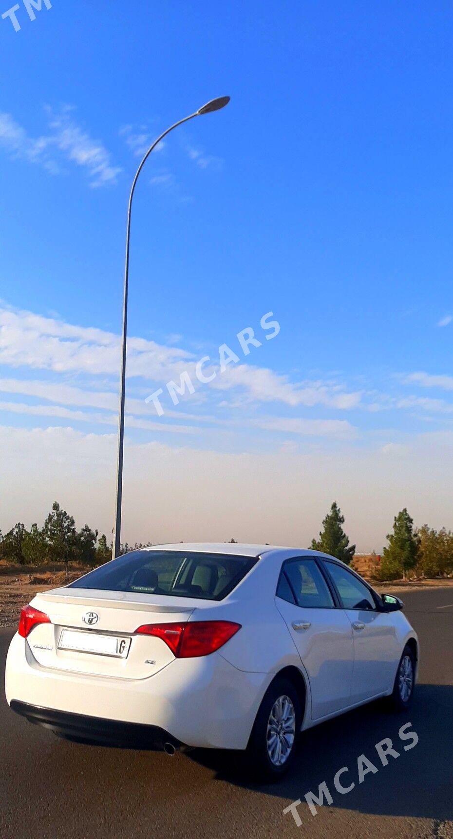 Toyota Corolla 2018 - 210 000 TMT - Aşgabat - img 2