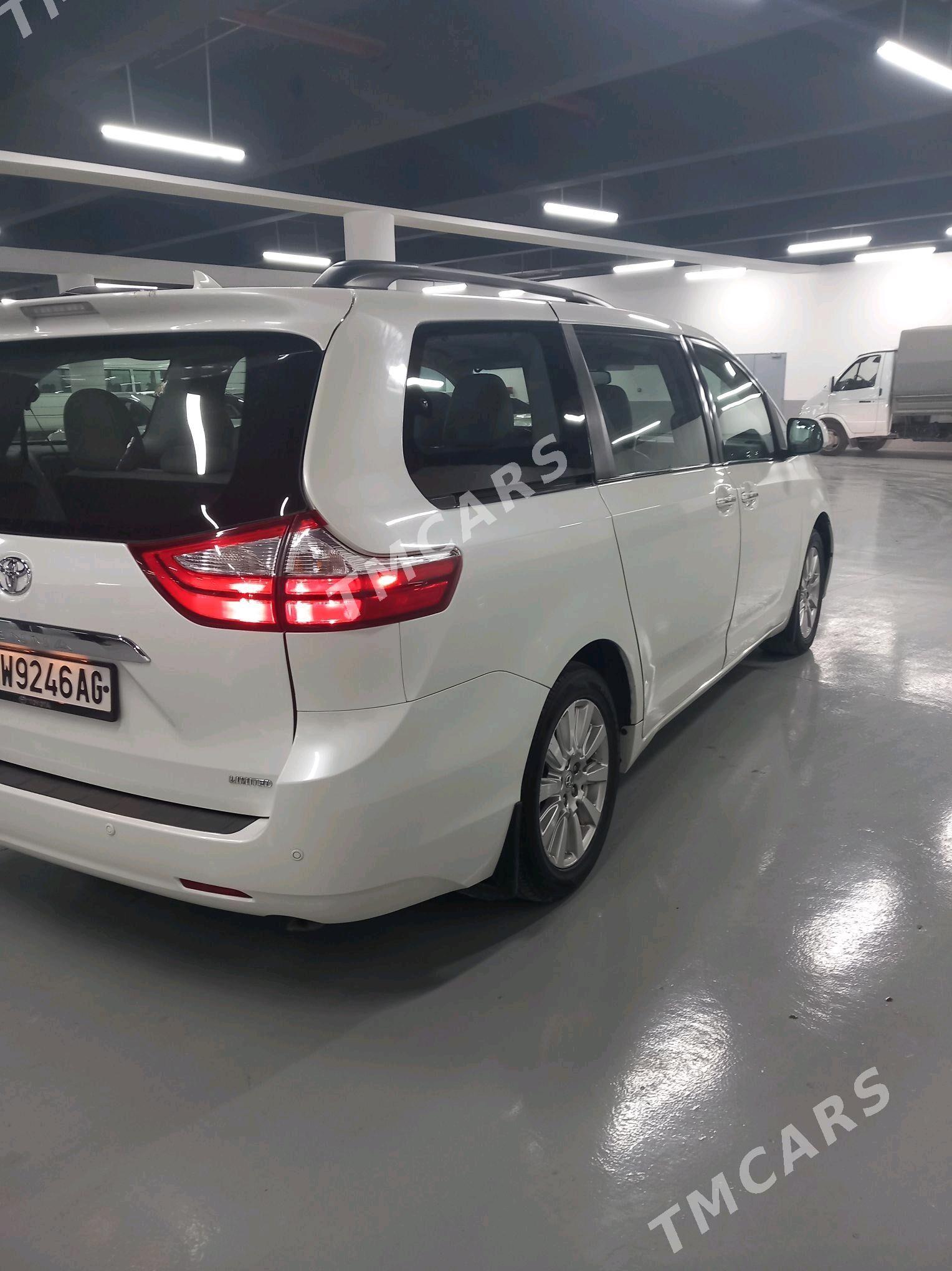 Toyota Sienna 2016 - 370 000 TMT - Herrikgala - img 4